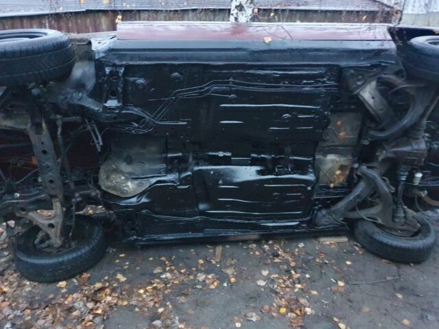 Красный Опель Омега, объемом двигателя 0 л и пробегом 250 тыс. км за 500 $, фото 3 на Automoto.ua