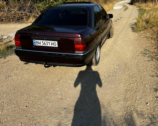 Красный Опель Омега, объемом двигателя 2.6 л и пробегом 200 тыс. км за 2300 $, фото 3 на Automoto.ua