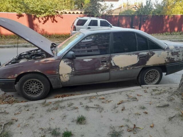 Опель Омега 1992 в Белой Церкве на Automoto.ua Красный Опель Омега, объемом двигателя 0 л и пробегом 2 тыс. км за 450 $, фото 2 на Automoto.ua