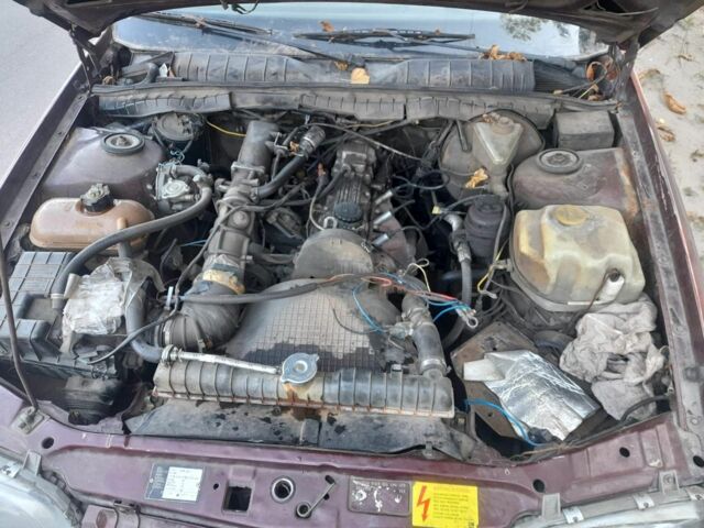 Опель Омега 1992 в Белой Церкве на Automoto.ua Красный Опель Омега, объемом двигателя 0 л и пробегом 2 тыс. км за 450 $, фото 4 на Automoto.ua