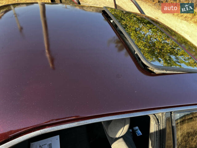 Красный Опель Омега, объемом двигателя 2.6 л и пробегом 200 тыс. км за 2300 $, фото 9 на Automoto.ua