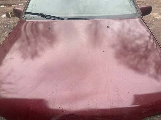 Красный Опель Омега, объемом двигателя 2 л и пробегом 363 тыс. км за 900 $, фото 2 на Automoto.ua