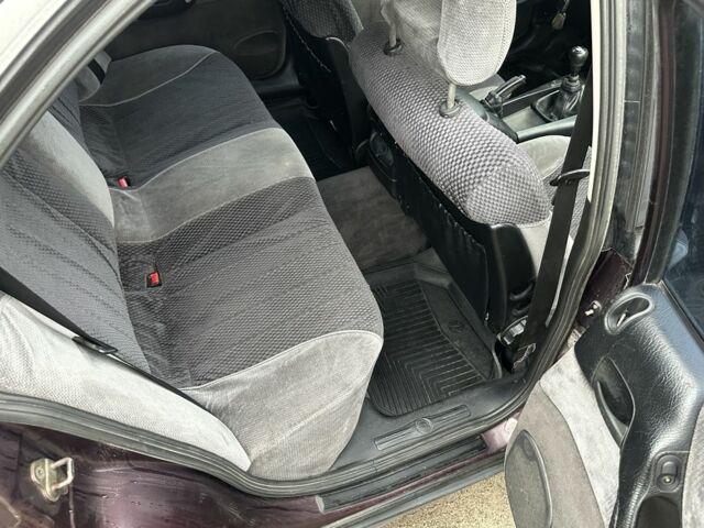 Красный Опель Омега, объемом двигателя 2.5 л и пробегом 390 тыс. км за 1800 $, фото 17 на Automoto.ua