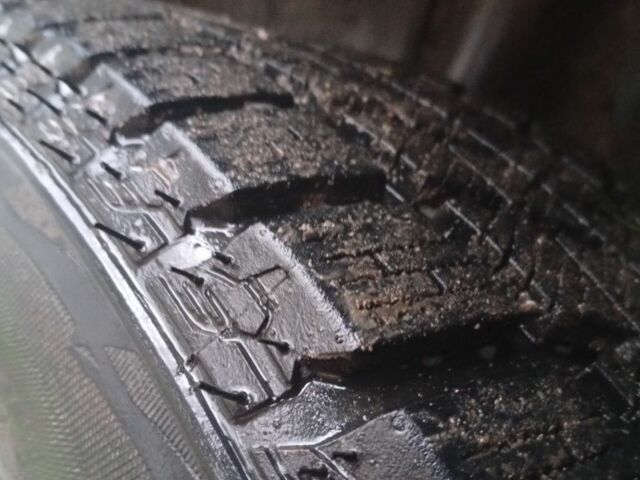 Червоний Опель Омега, об'ємом двигуна 2 л та пробігом 65 тис. км за 1550 $, фото 7 на Automoto.ua