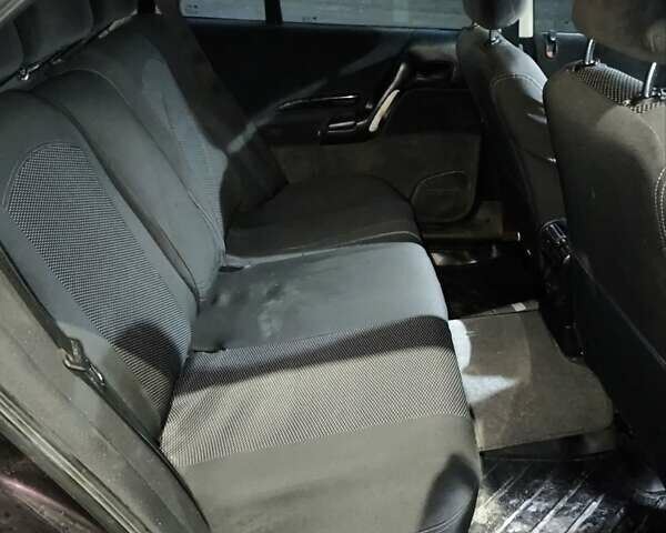 Опель Омега 1995 в Виннице на Automoto.ua Красный Опель Омега, объемом двигателя 2.5 л и пробегом 250 тыс. км за 1600 $, фото 3 на Automoto.ua