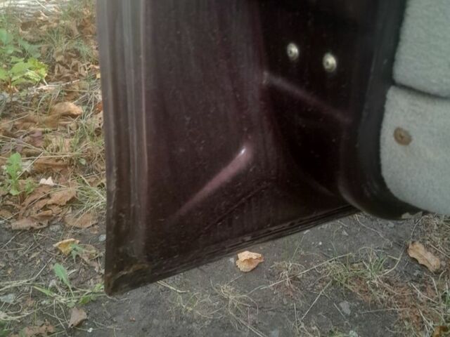 Красный Опель Омега, объемом двигателя 2 л и пробегом 140 тыс. км за 2500 $, фото 6 на Automoto.ua