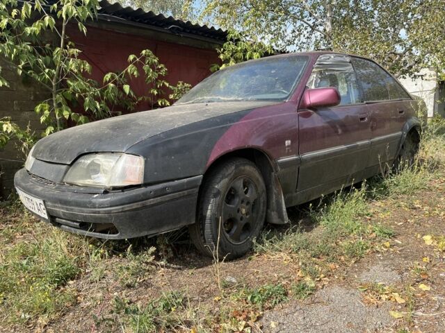 Опель Омега 1995 в Краматорске на Automoto.ua Красный Опель Омега, объемом двигателя 2 л и пробегом 325 тыс. км за 476 $, фото 1 на Automoto.ua