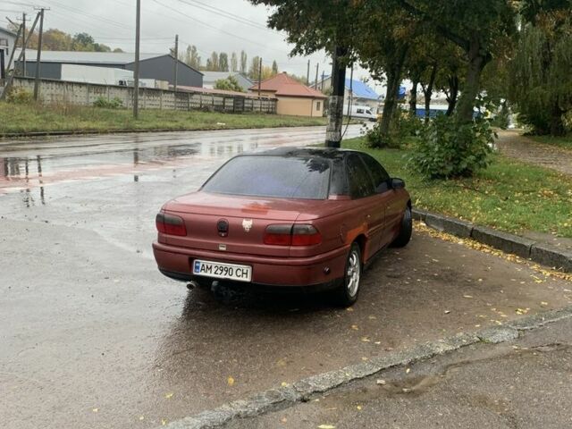 Опель Омега 1996 у Житомирі на Automoto.ua Червоний Опель Омега, об'ємом двигуна 2 л та пробігом 2 тис. км за 1400 $, фото 3 на Automoto.ua
