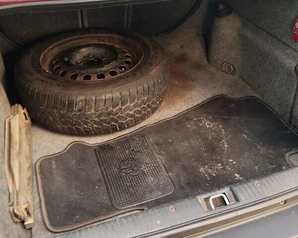 Опель Омега 1996 в Одессе на Automoto.ua Красный Опель Омега, объемом двигателя 2.5 л и пробегом 316 тыс. км за 2500 $, фото 6 на Automoto.ua