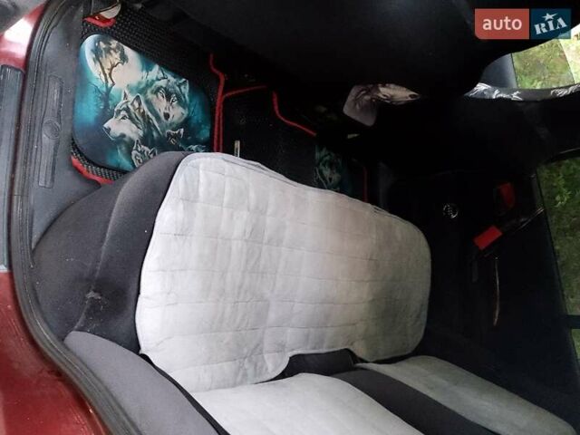 Красный Опель Омега, объемом двигателя 2 л и пробегом 100 тыс. км за 2700 $, фото 9 на Automoto.ua