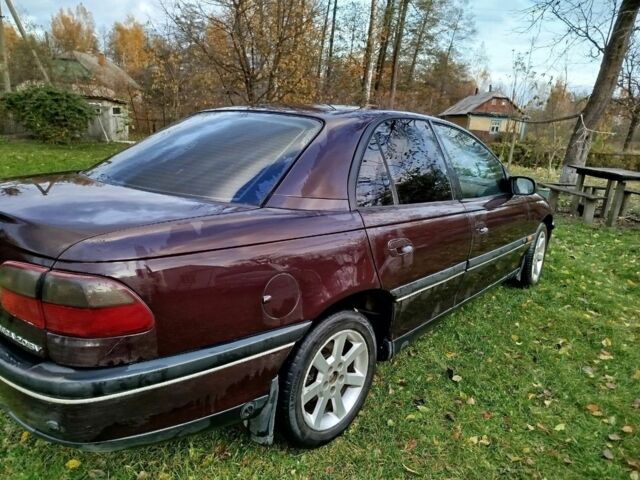 Опель Омега 1997 в Луцке на Automoto.ua Красный Опель Омега, объемом двигателя 2 л и пробегом 334 тыс. км за 2000 $, фото 3 на Automoto.ua