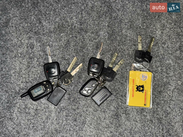 Красный Опель Омега, объемом двигателя 2 л и пробегом 298 тыс. км за 3500 $, фото 23 на Automoto.ua