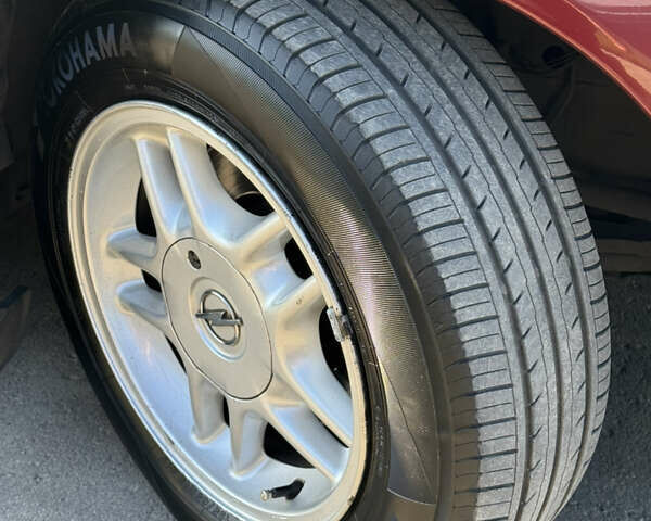 Красный Опель Омега, объемом двигателя 2 л и пробегом 298 тыс. км за 3500 $, фото 22 на Automoto.ua