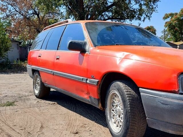 Красный Опель Омега, объемом двигателя 2 л и пробегом 290 тыс. км за 650 $, фото 2 на Automoto.ua