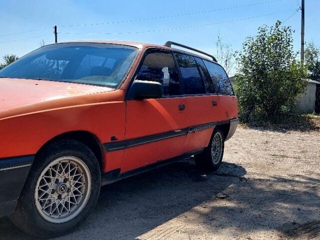 Красный Опель Омега, объемом двигателя 2 л и пробегом 290 тыс. км за 650 $, фото 1 на Automoto.ua