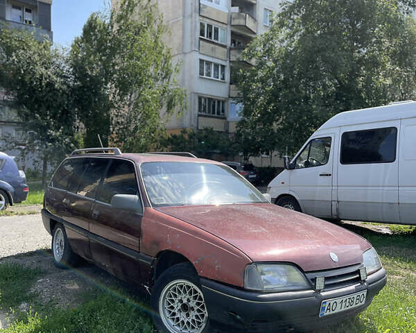 Червоний Опель Омега, об'ємом двигуна 2 л та пробігом 376 тис. км за 600 $, фото 1 на Automoto.ua