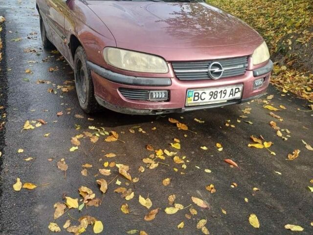 Красный Опель Омега, объемом двигателя 2 л и пробегом 2 тыс. км за 1300 $, фото 3 на Automoto.ua