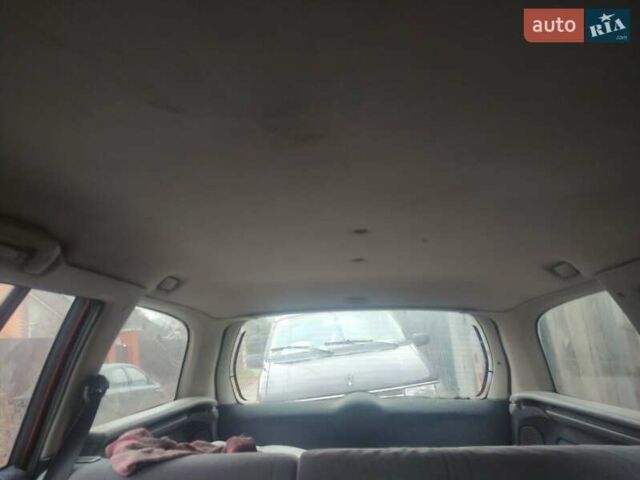 Красный Опель Омега, объемом двигателя 2 л и пробегом 300 тыс. км за 1800 $, фото 6 на Automoto.ua