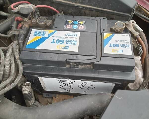 Красный Опель Омега, объемом двигателя 2 л и пробегом 317 тыс. км за 1450 $, фото 4 на Automoto.ua