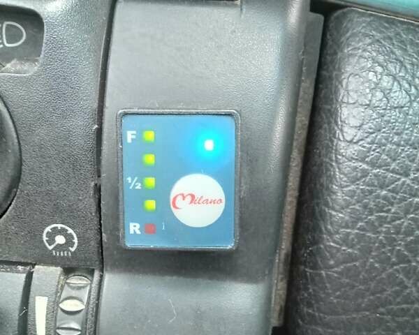 Красный Опель Омега, объемом двигателя 2 л и пробегом 317 тыс. км за 1450 $, фото 28 на Automoto.ua