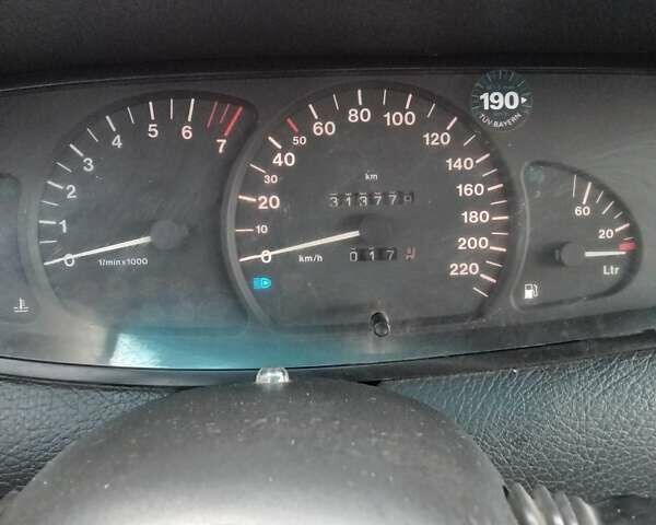 Красный Опель Омега, объемом двигателя 2 л и пробегом 317 тыс. км за 1450 $, фото 29 на Automoto.ua