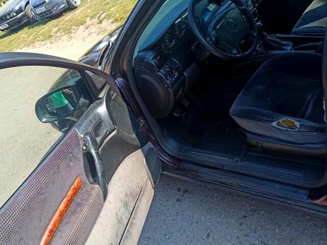 Опель Омега, об'ємом двигуна 2 л та пробігом 534 тис. км за 1600 $, фото 4 на Automoto.ua