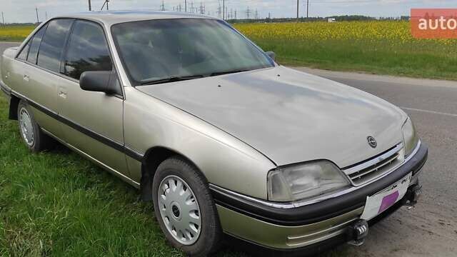Опель Омега, объемом двигателя 2 л и пробегом 301 тыс. км за 2700 $, фото 3 на Automoto.ua