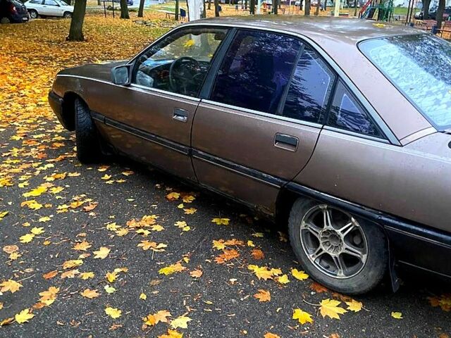 Опель Омега, объемом двигателя 1.8 л и пробегом 350 тыс. км за 550 $, фото 2 на Automoto.ua
