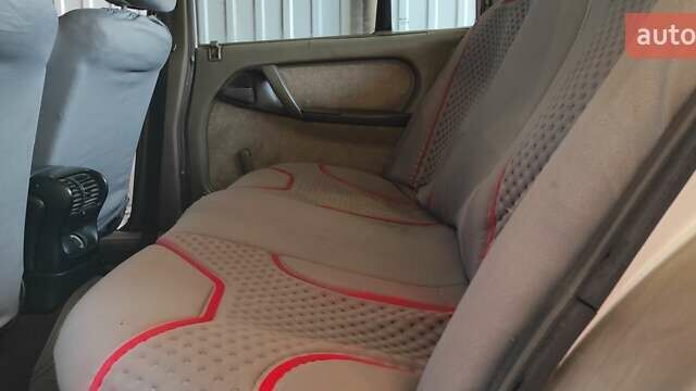 Опель Омега, объемом двигателя 2 л и пробегом 301 тыс. км за 2700 $, фото 2 на Automoto.ua