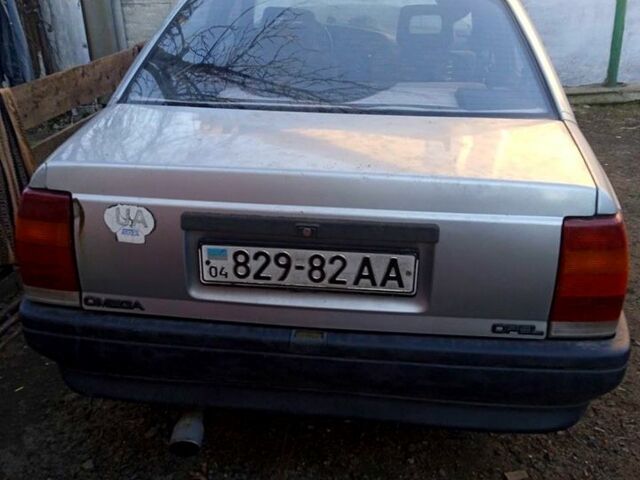 Опель Омега, об'ємом двигуна 18 л та пробігом 275 тис. км за 1500 $, фото 4 на Automoto.ua