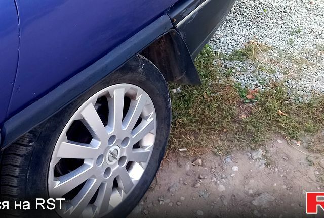 Опель Омега, объемом двигателя 2.3 л и пробегом 250 тыс. км за 100 $, фото 2 на Automoto.ua