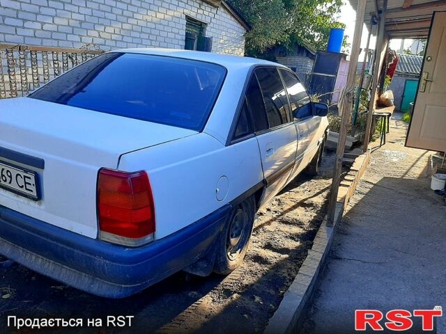 Опель Омега, объемом двигателя 2 л и пробегом 0 тыс. км за 1700 $, фото 1 на Automoto.ua