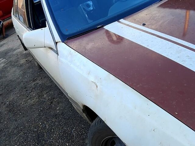 Опель Омега, об'ємом двигуна 1.8 л та пробігом 0 тис. км за 830 $, фото 1 на Automoto.ua