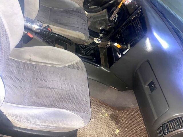 Опель Омега, объемом двигателя 18 л и пробегом 200 тыс. км за 1300 $, фото 3 на Automoto.ua