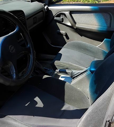 Опель Омега, объемом двигателя 2 л и пробегом 350 тыс. км за 650 $, фото 4 на Automoto.ua