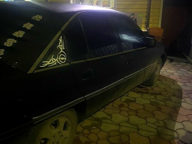 Опель Омега, объемом двигателя 18 л и пробегом 200 тыс. км за 1300 $, фото 2 на Automoto.ua