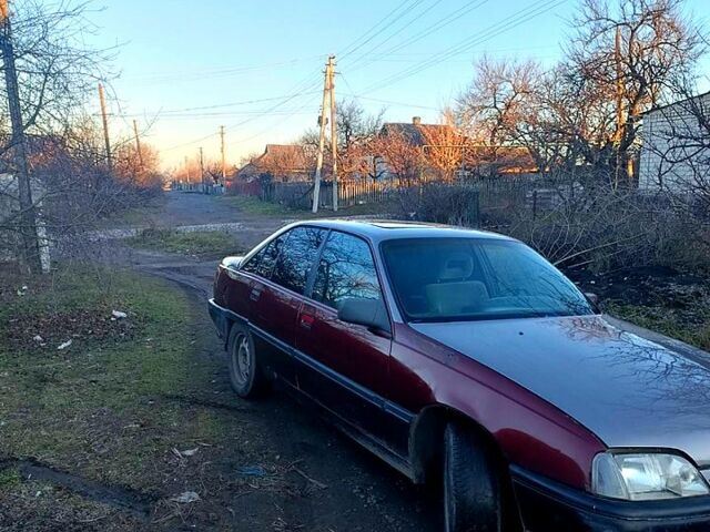 Опель Омега, объемом двигателя 2 л и пробегом 0 тыс. км за 1000 $, фото 2 на Automoto.ua