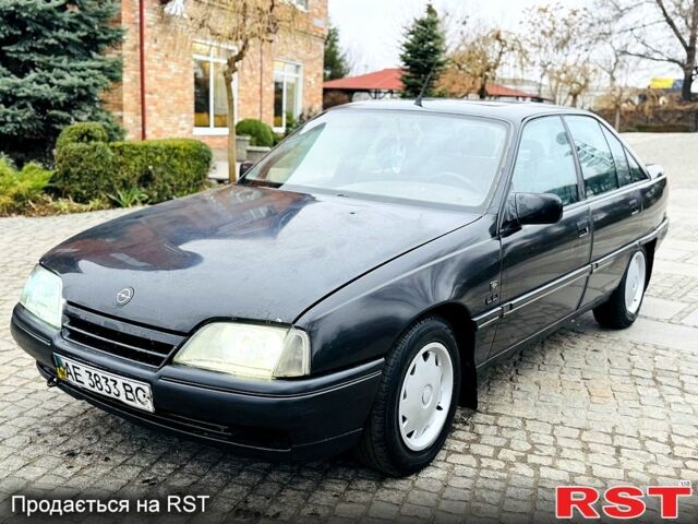 Опель Омега, объемом двигателя 20 л и пробегом 200 тыс. км за 1050 $, фото 8 на Automoto.ua