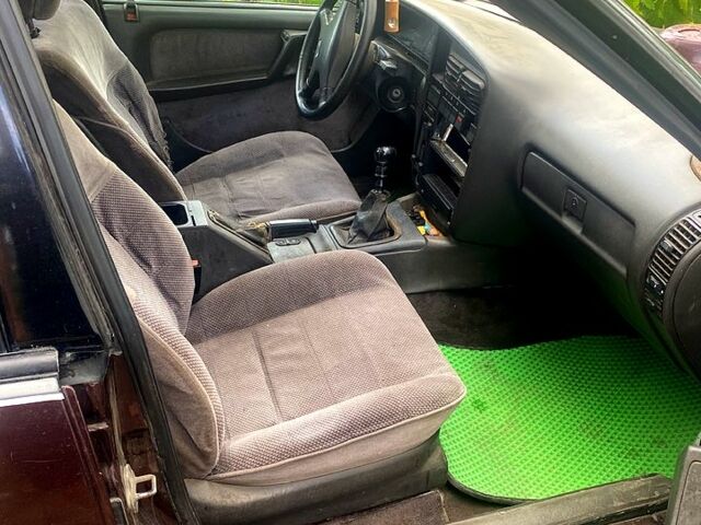 Опель Омега, объемом двигателя 2 л и пробегом 0 тыс. км за 1800 $, фото 1 на Automoto.ua