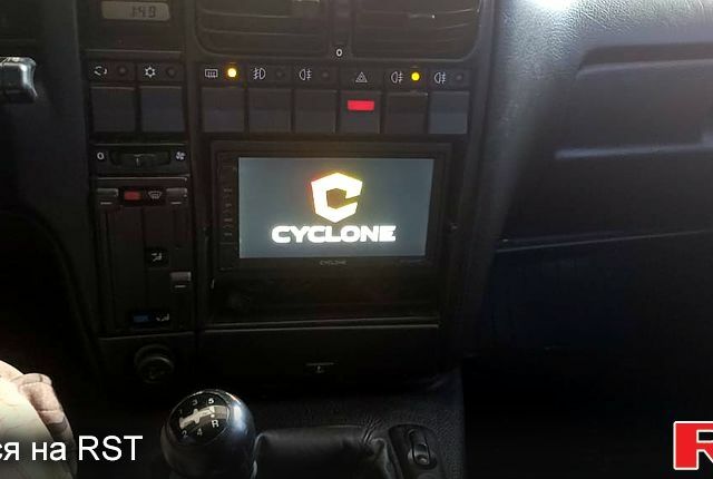 Опель Омега, об'ємом двигуна 20 л та пробігом 212 тис. км за 2100 $, фото 2 на Automoto.ua