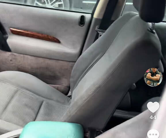 Опель Омега, об'ємом двигуна 0 л та пробігом 300 тис. км за 1500 $, фото 1 на Automoto.ua