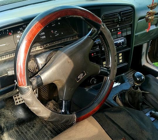 Опель Омега, объемом двигателя 20 л и пробегом 0 тыс. км за 1500 $, фото 1 на Automoto.ua