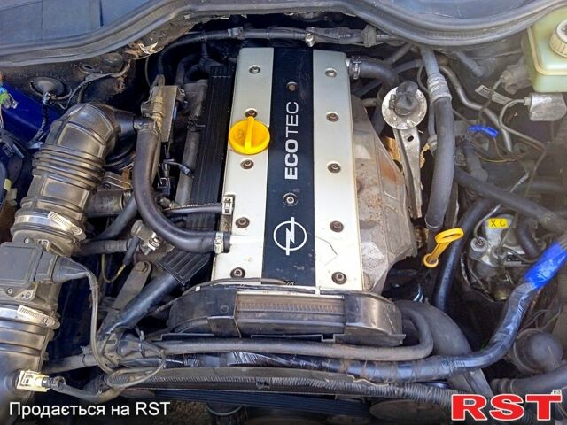Опель Омега, объемом двигателя 20 л и пробегом 302 тыс. км за 2800 $, фото 1 на Automoto.ua