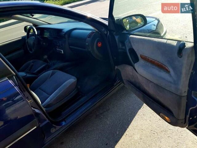 Опель Омега, объемом двигателя 2 л и пробегом 280 тыс. км за 2500 $, фото 13 на Automoto.ua