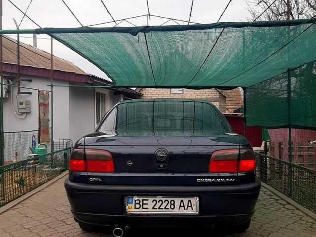 Опель Омега, объемом двигателя 20 л и пробегом 424 тыс. км за 2800 $, фото 10 на Automoto.ua