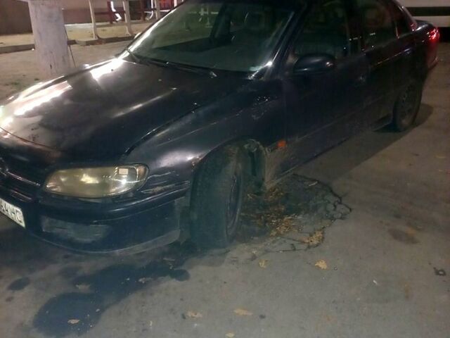 Опель Омега, объемом двигателя 2.5 л и пробегом 0 тыс. км за 1000 $, фото 1 на Automoto.ua