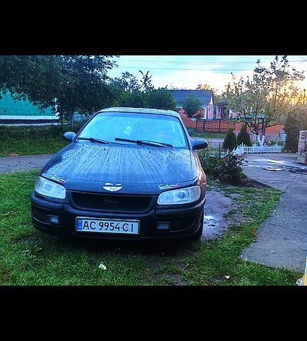 Опель Омега, об'ємом двигуна 2 л та пробігом 320 тис. км за 2800 $, фото 1 на Automoto.ua