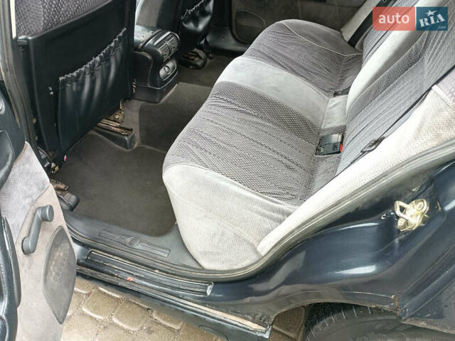 Опель Омега, объемом двигателя 2 л и пробегом 392 тыс. км за 2800 $, фото 5 на Automoto.ua