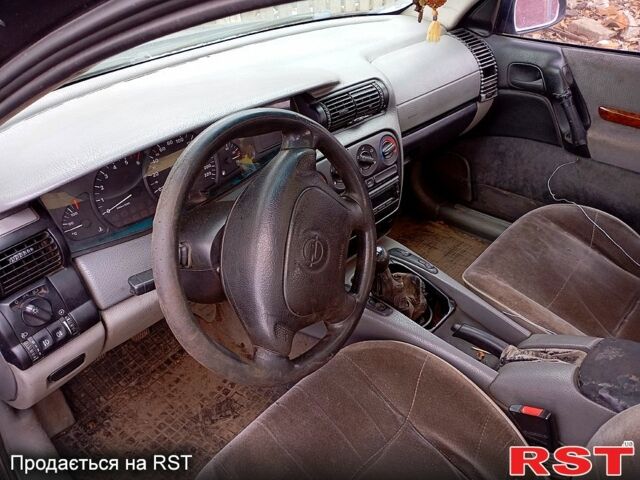 Опель Омега, об'ємом двигуна 25 л та пробігом 500 тис. км за 890 $, фото 3 на Automoto.ua