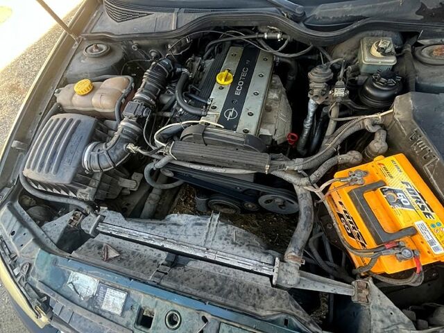 Опель Омега, объемом двигателя 2 л и пробегом 250 тыс. км за 950 $, фото 5 на Automoto.ua